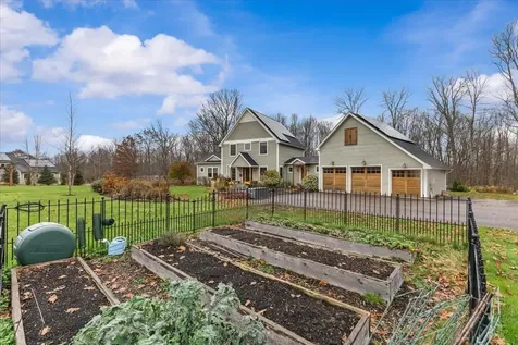 205 Old Stage Road Essex VT 05452