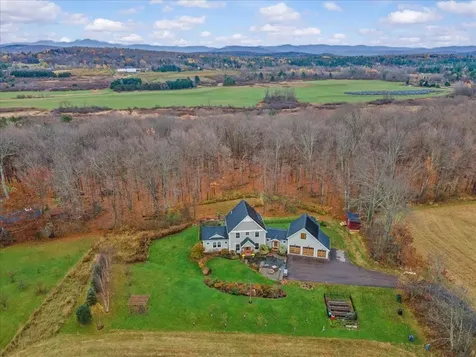 205 Old Stage Road Essex VT 05452