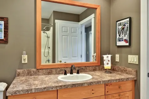 333 Music Mountain Road Stockbridge VT 05772