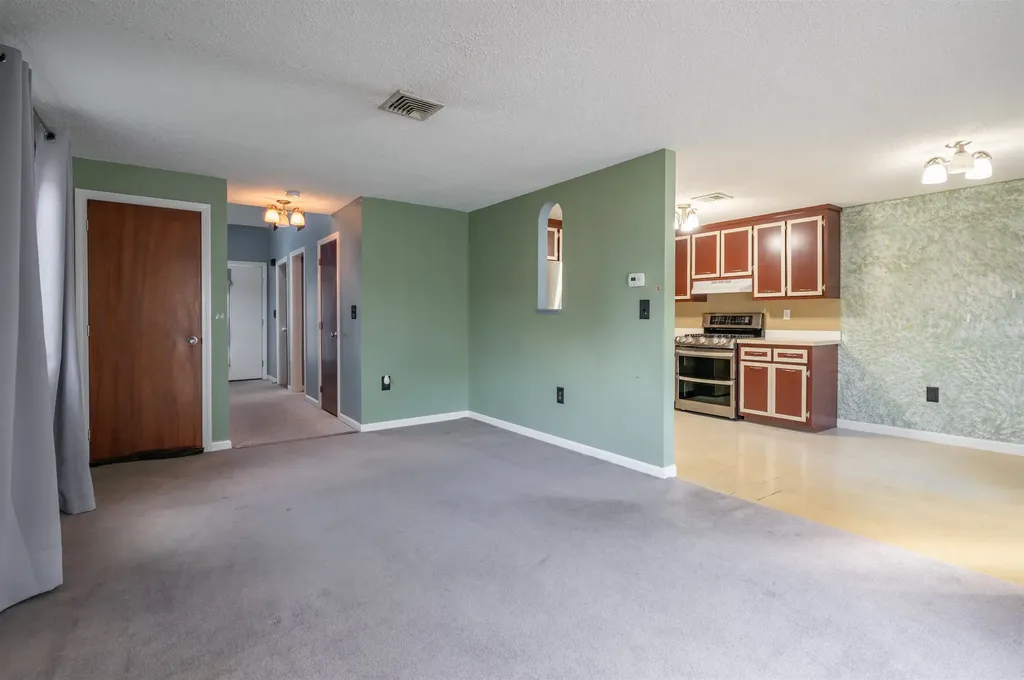 344 Elm Street Milford NH 03055