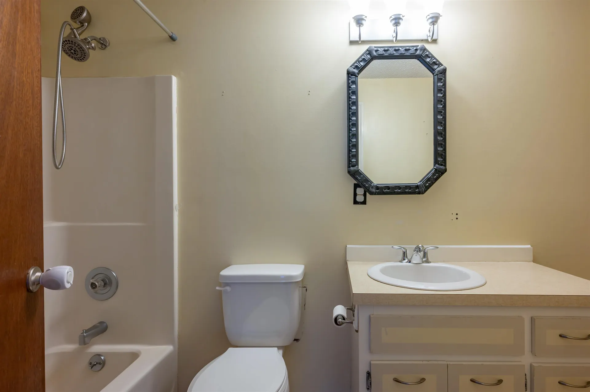 344 Elm Street Milford NH 03055