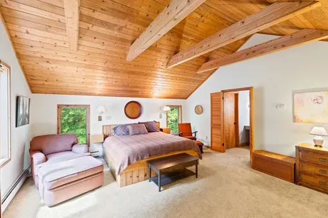 19 Roundtree Road Winhall VT 05340