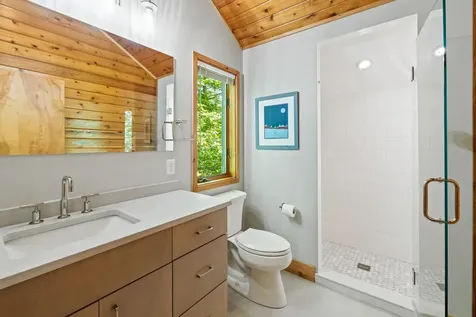 19 Roundtree Road Winhall VT 05340