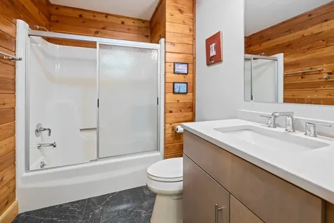 19 Roundtree Road Winhall VT 05340