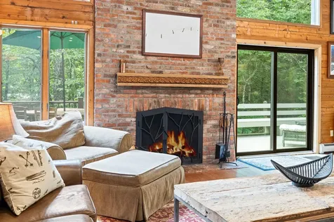 19 Roundtree Road Winhall VT 05340