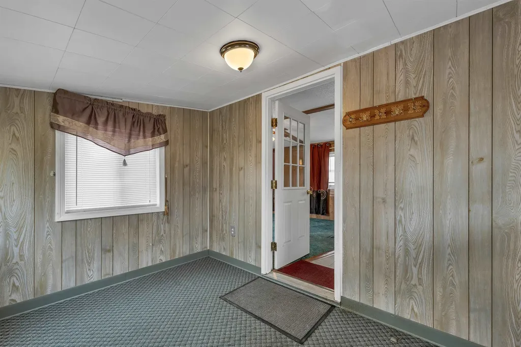 22 Trade Wind Lane Rochester NH 03867