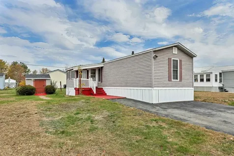 22 Trade Wind Lane Rochester NH 03867