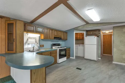 22 Trade Wind Lane Rochester NH 03867