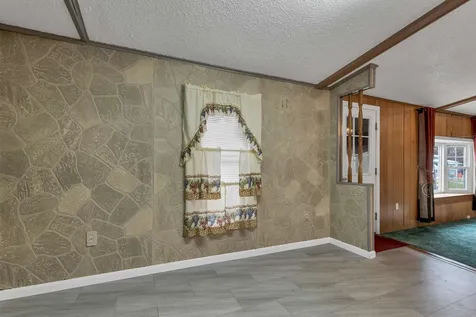 22 Trade Wind Lane Rochester NH 03867