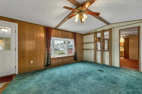 22 Trade Wind Lane Rochester NH 03867