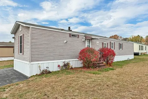 22 Trade Wind Lane Rochester NH 03867