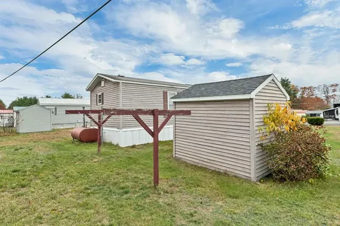 22 Trade Wind Lane Rochester NH 03867