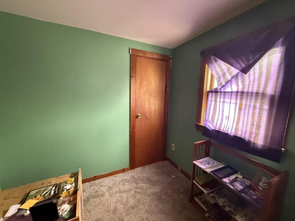 715-717 Giddings Street Springfield VT 05150