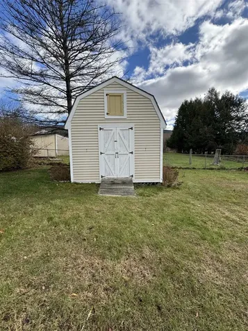 61 Autumn Acres Road Bennington VT 05201