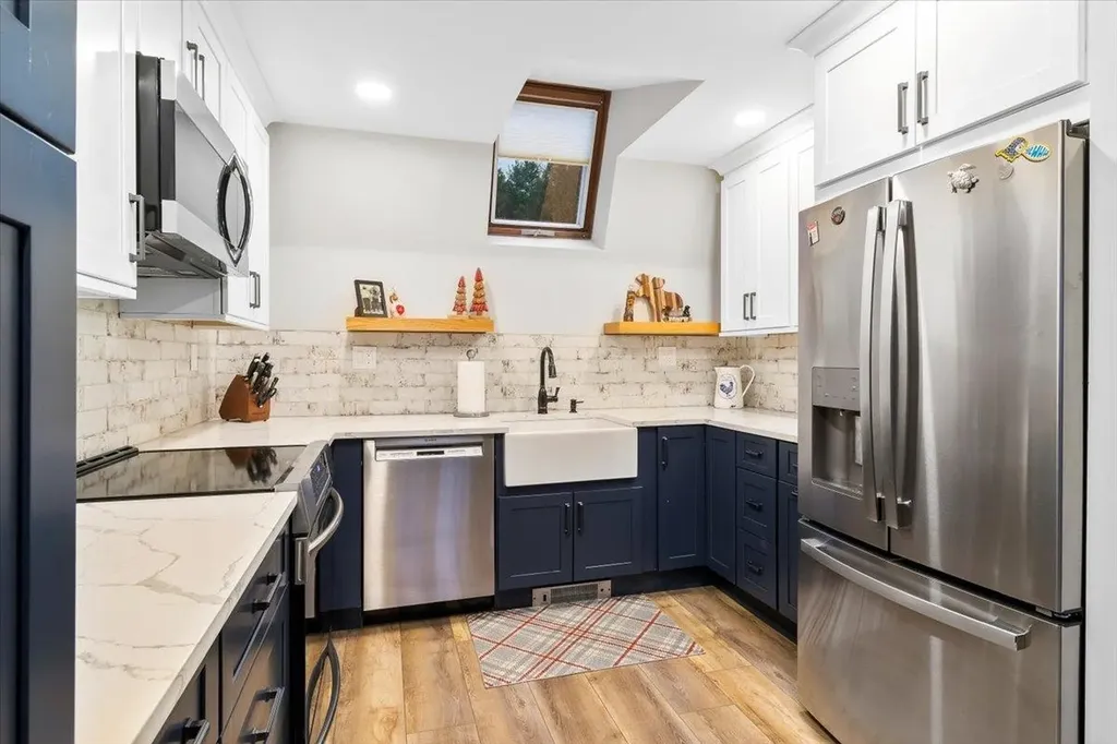 254 Boynton Road Londonderry VT 05148