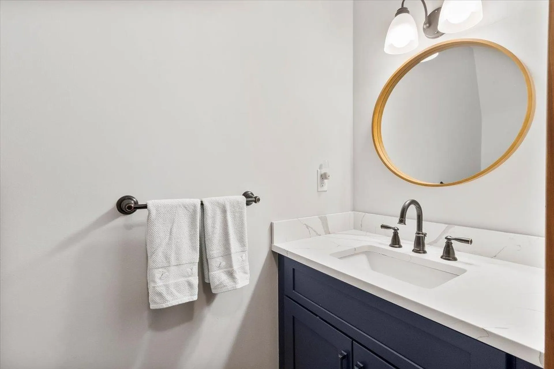 254 Boynton Road Londonderry VT 05148