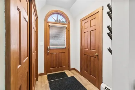 254 Boynton Road Londonderry VT 05148