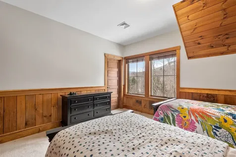 6 Yellow Birch Circle Lincoln NH 03251