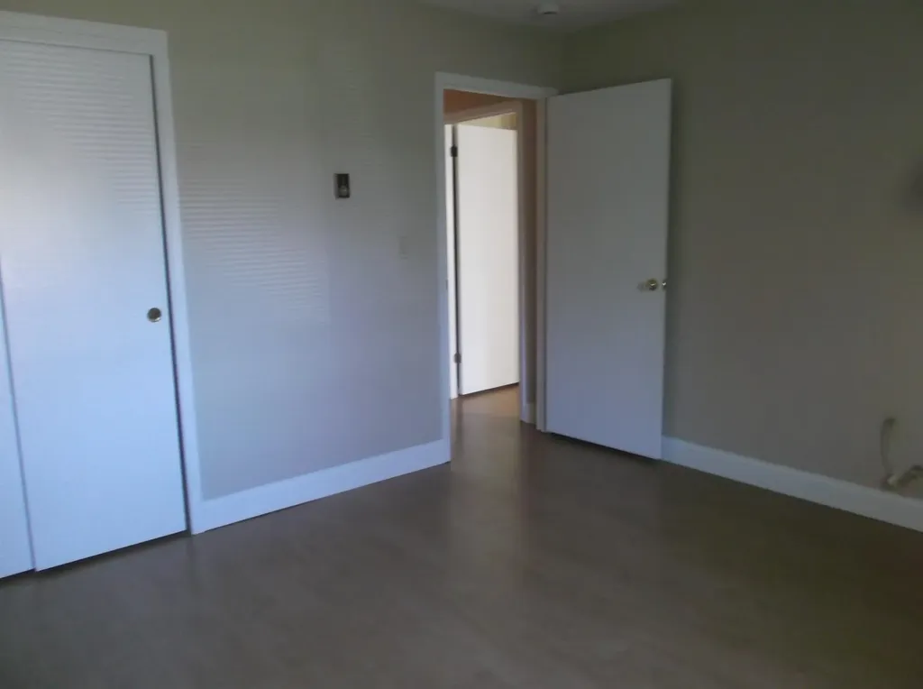 23 Bayberry Lane South Burlington VT 05403