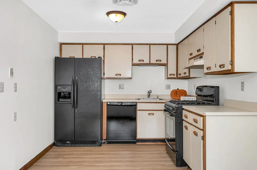 201 Millwright Drive Nashua NH 03063