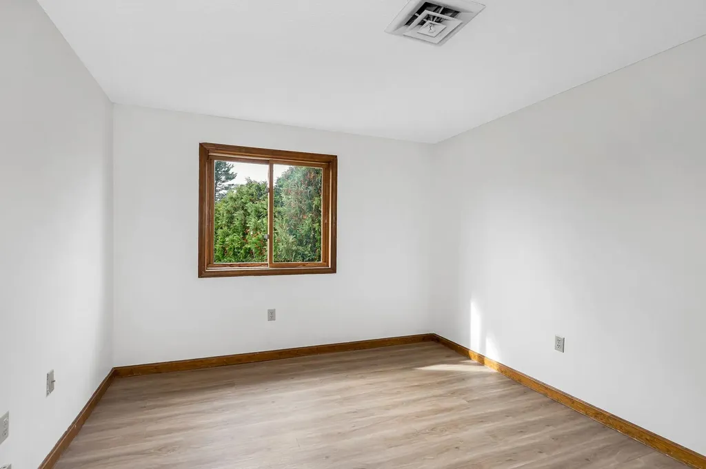 201 Millwright Drive Nashua NH 03063