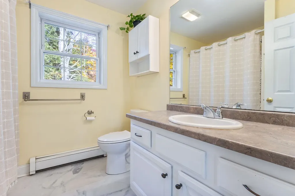 391 Lambs Mill Road Naples ME 04055