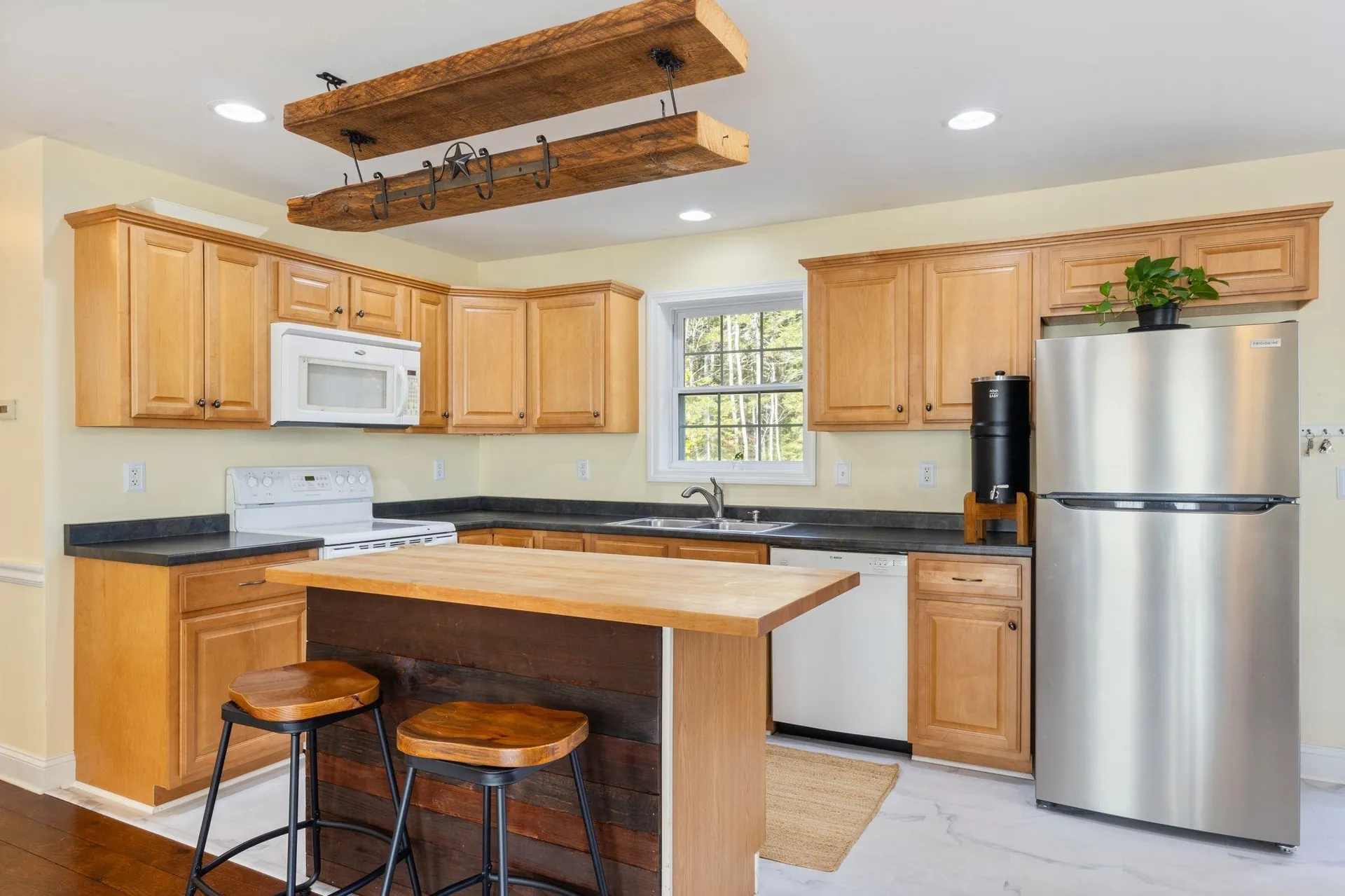 391 Lambs Mill Road Naples ME 04055