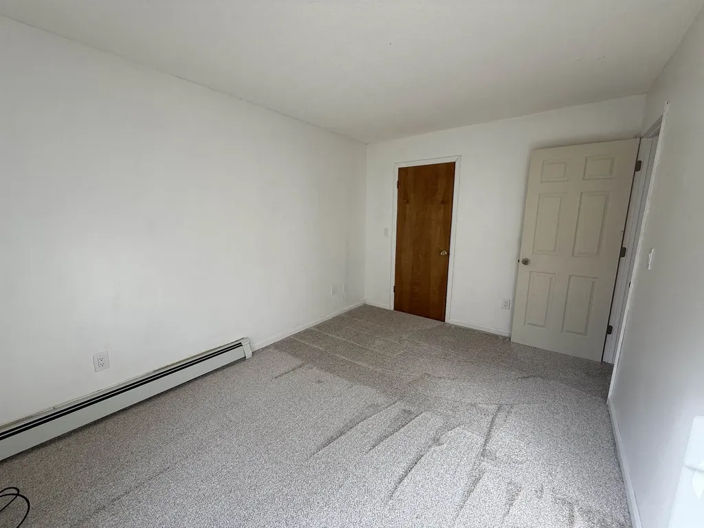 6852 Us Route 4 Mendon VT 05701