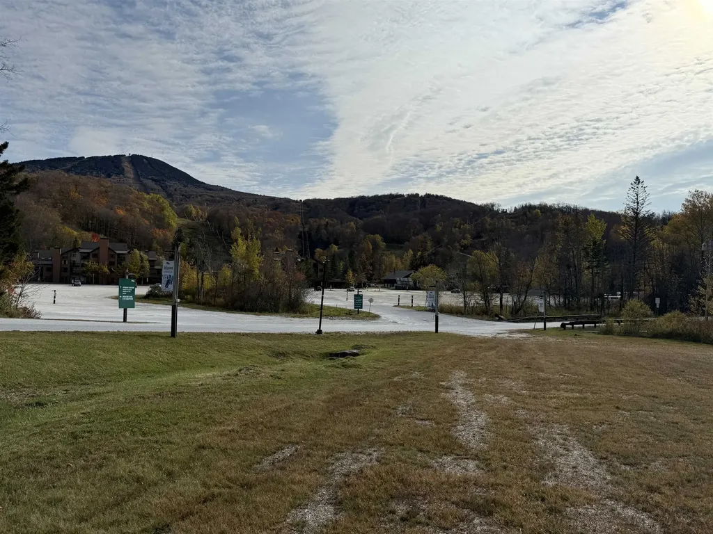 6852 Us Route 4 Mendon VT 05701