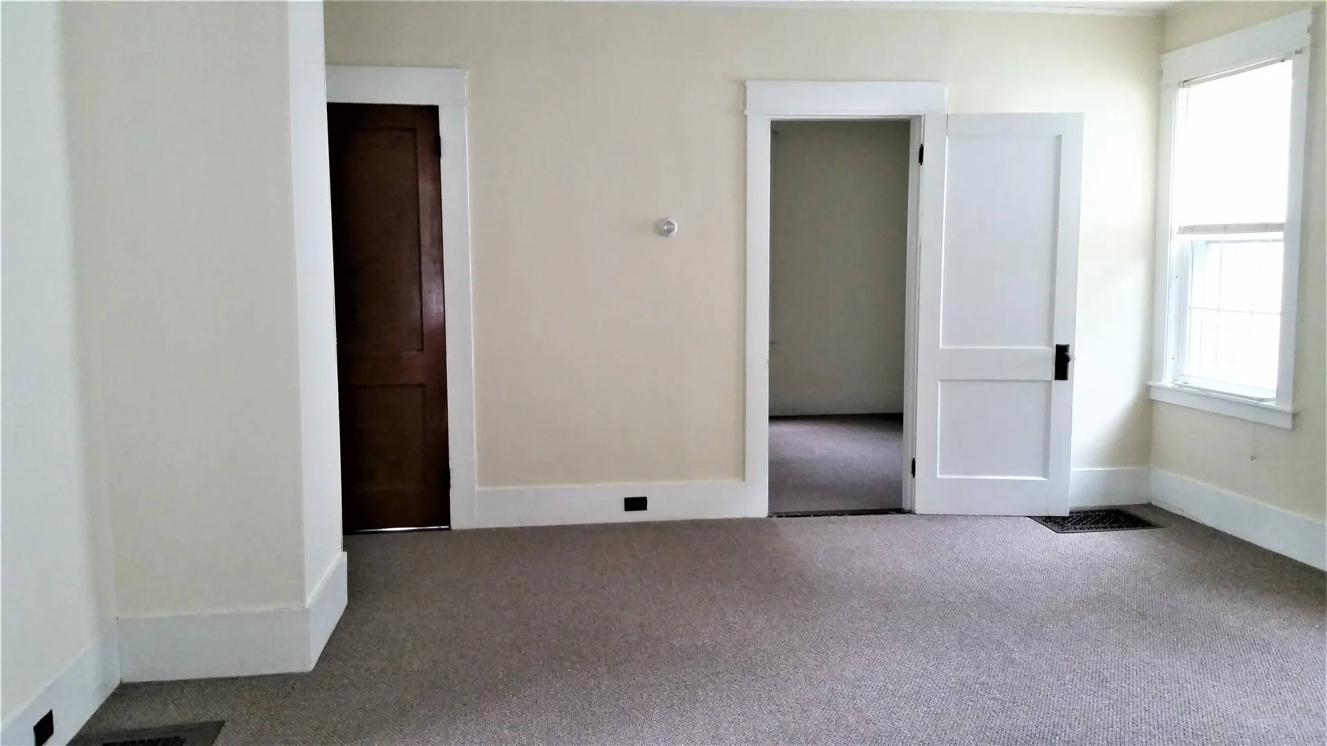 32 Bank Street Lebanon NH 03766