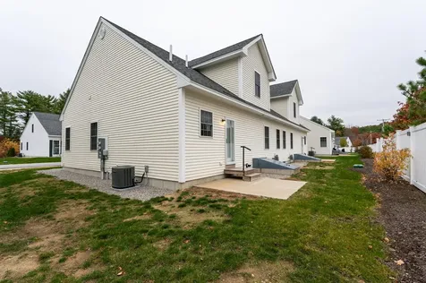 14 Angel Point Circle Goffstown NH 03045