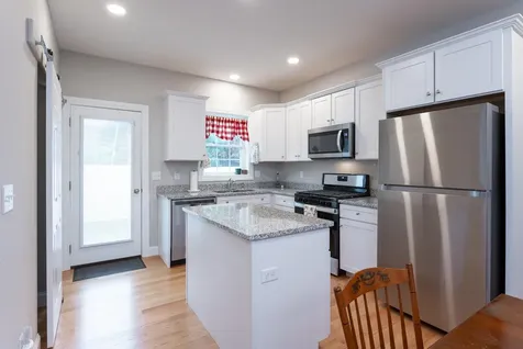 14 Angel Point Circle Goffstown NH 03045