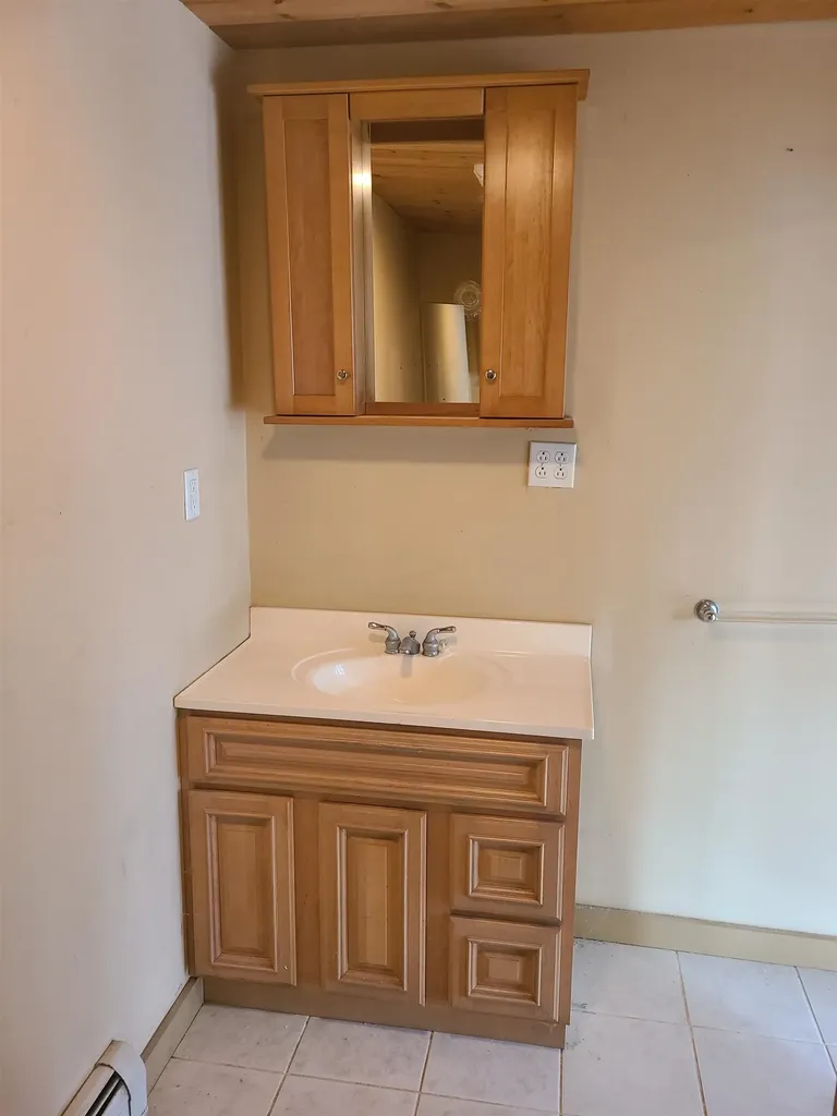 4 Sand Hill Road Croydon NH 03773