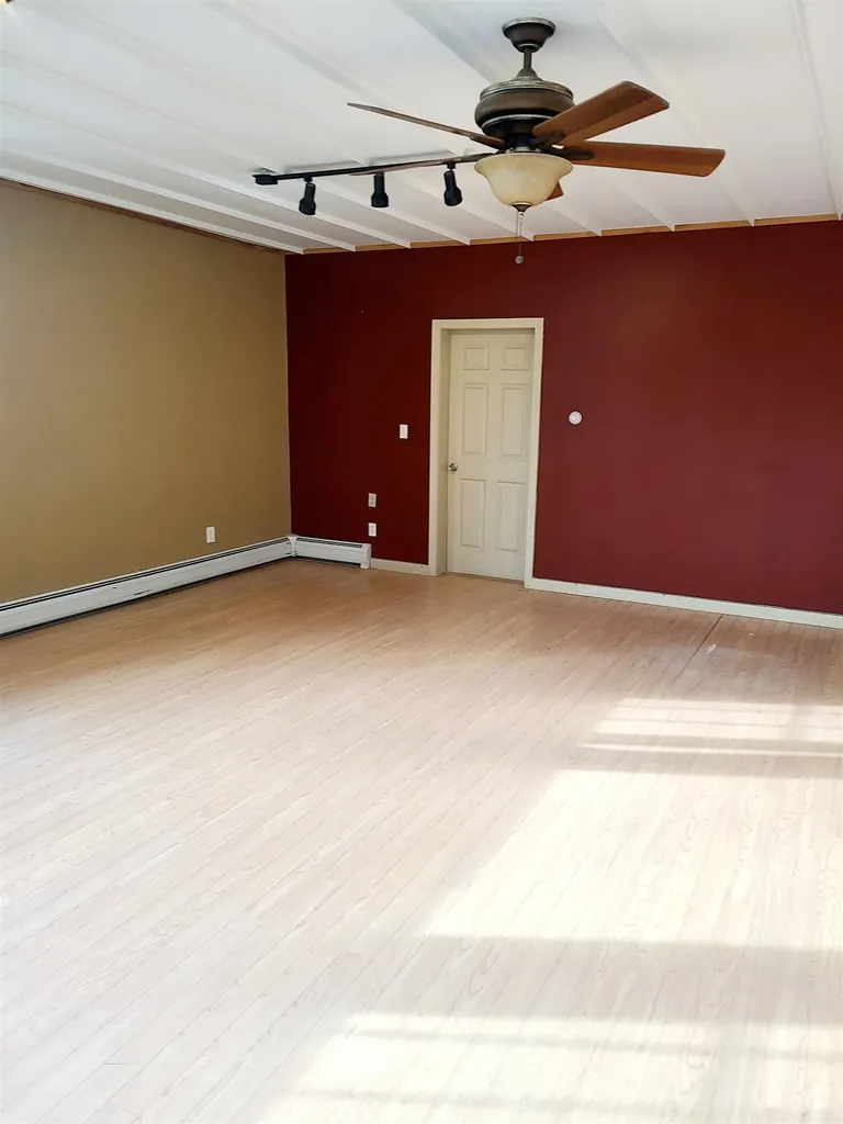 4 Sand Hill Road Croydon NH 03773