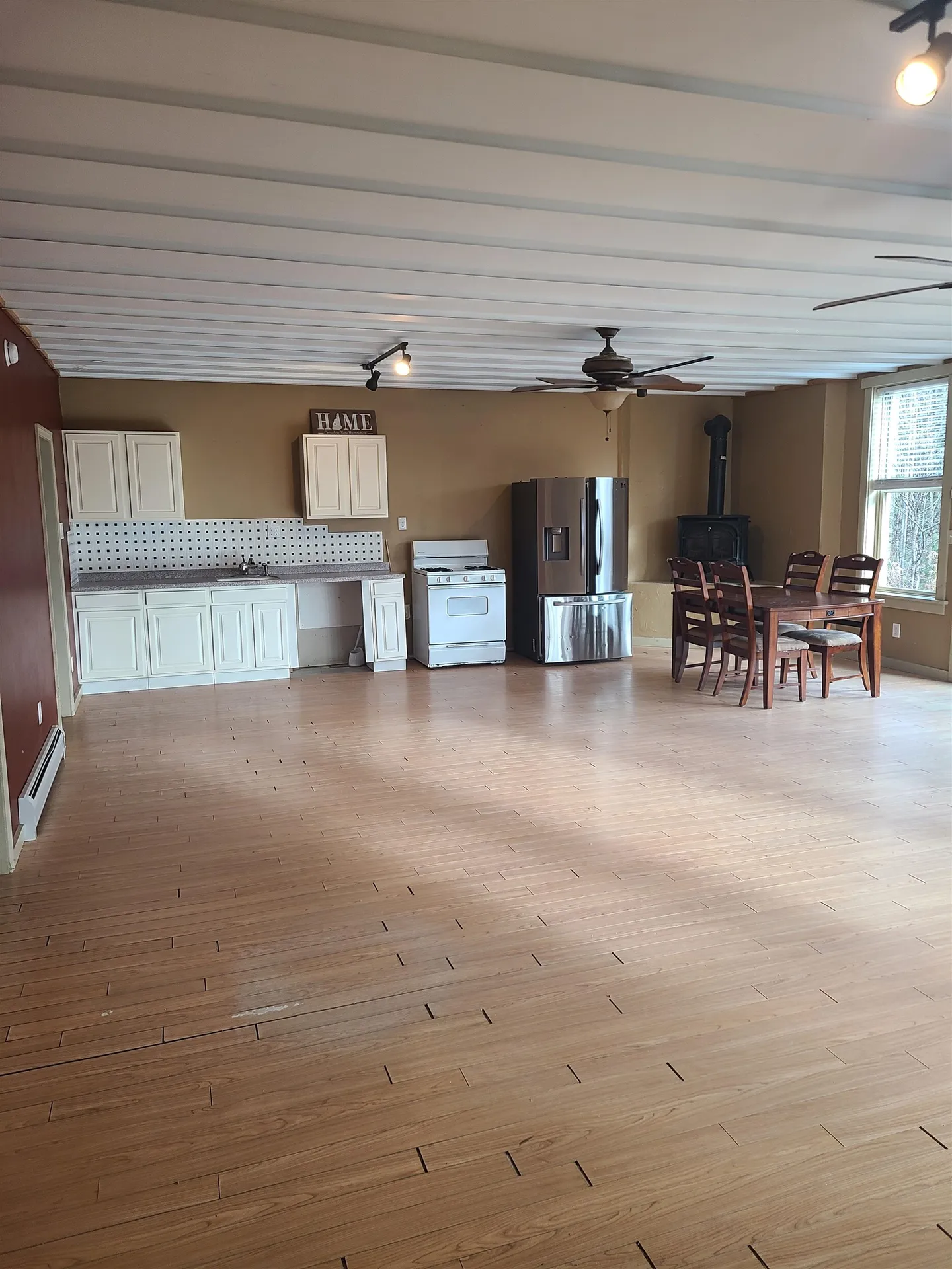 4 Sand Hill Road Croydon NH 03773