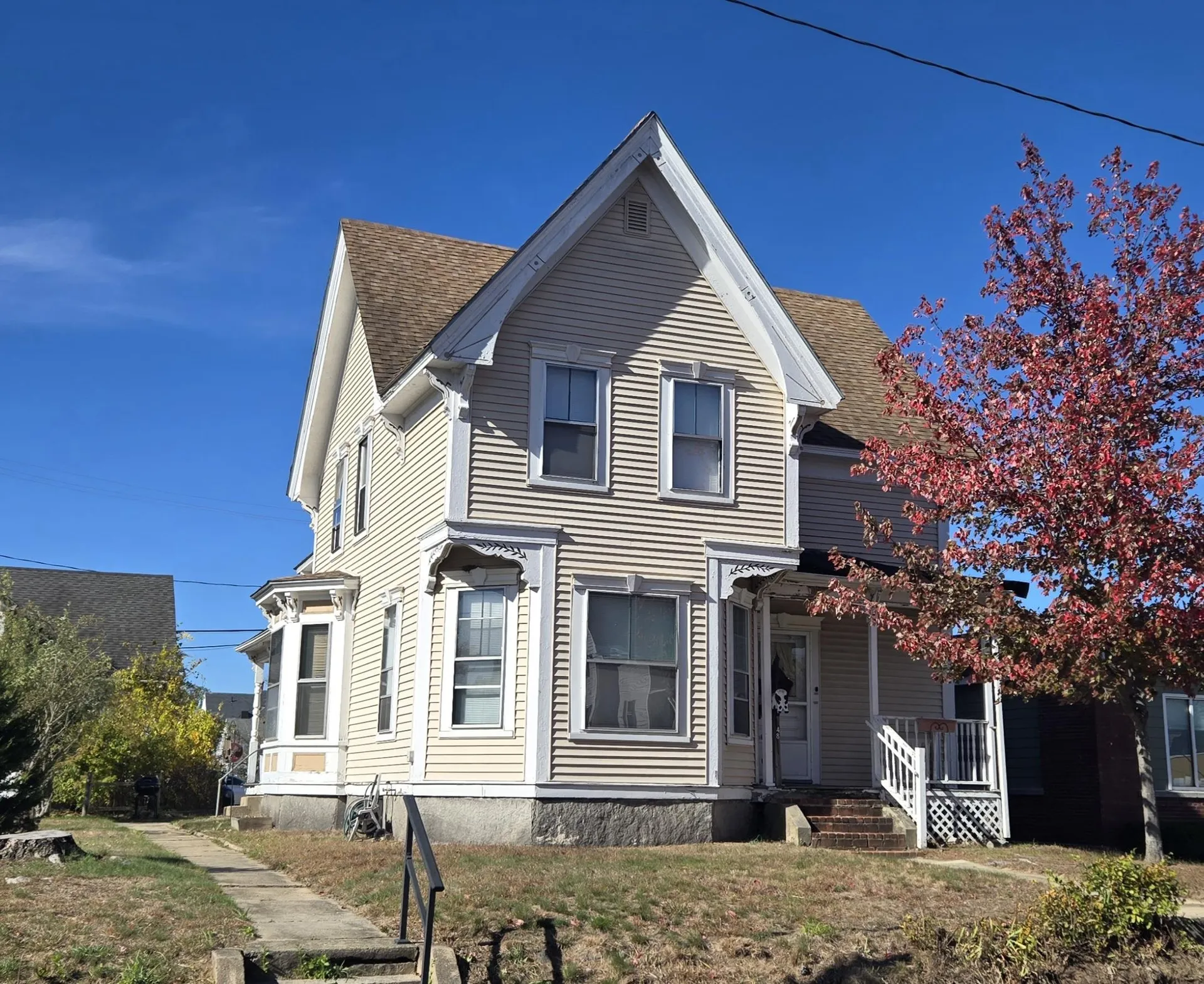 748 Pine Street Manchester NH 03104