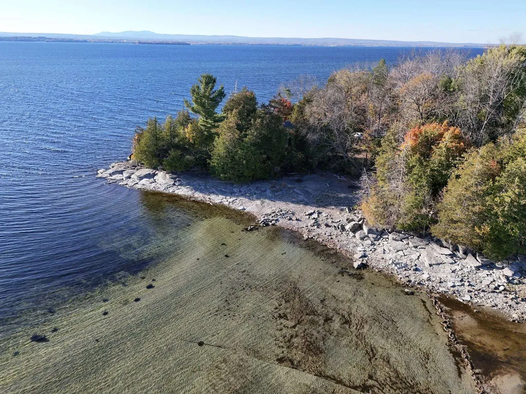 417 West Shore Road South Hero VT 05486