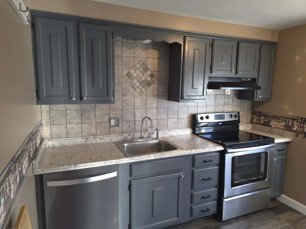 116 Roysan Street Manchester NH 03103