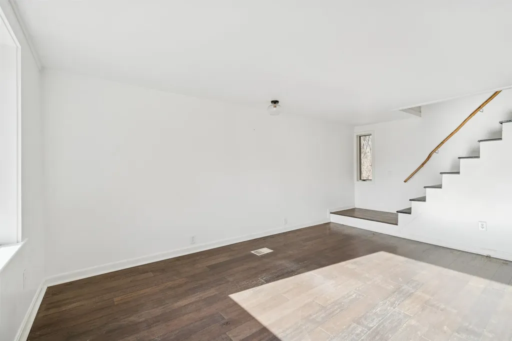 43 Eastman Road Sharon VT 05065