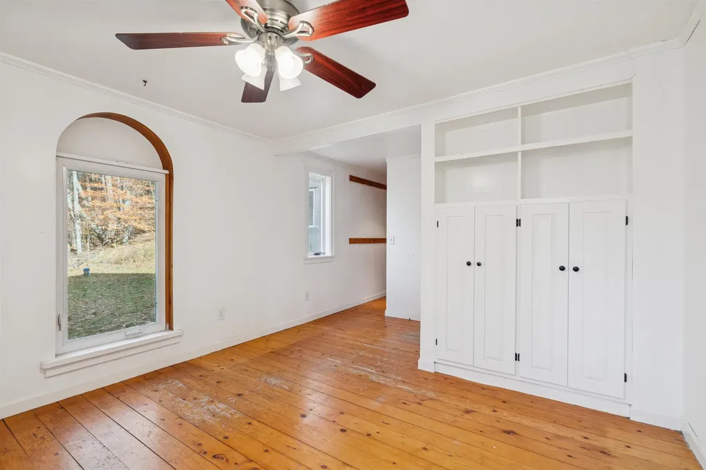 43 Eastman Road Sharon VT 05065