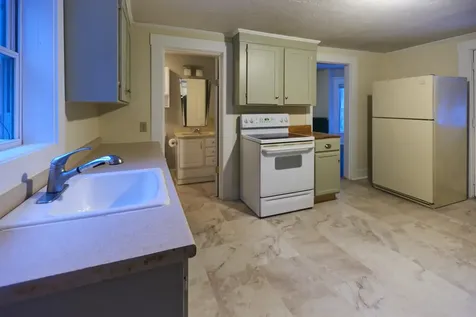 90 Orange Street Manchester NH 03104