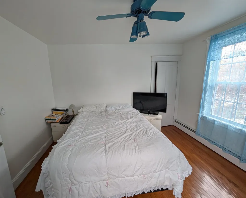 52 Mammoth Road Manchester NH 03109