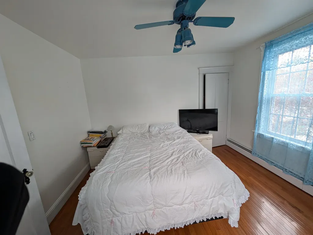 52 Mammoth Road Manchester NH 03109