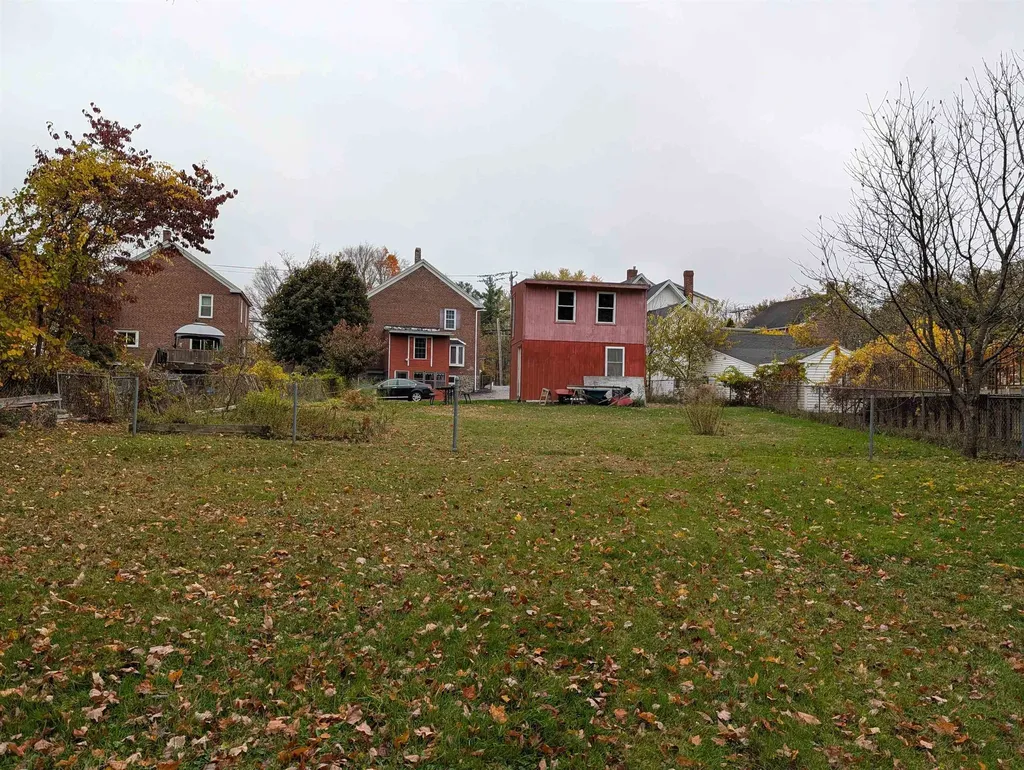 52 Mammoth Road Manchester NH 03109