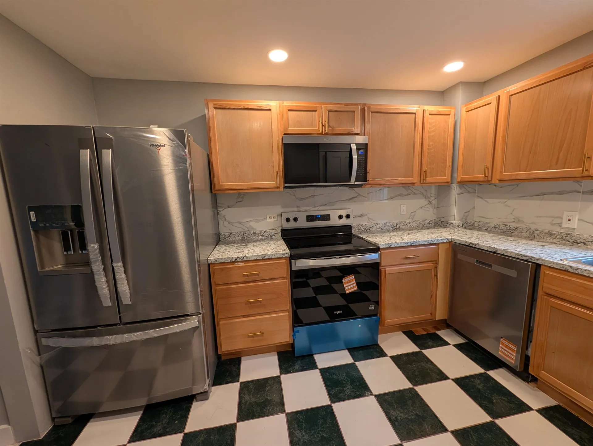 52 Mammoth Road Manchester NH 03109