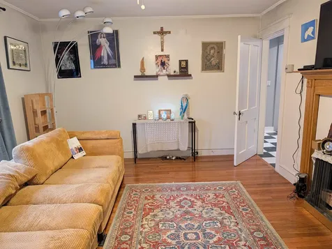 52 Mammoth Road Manchester NH 03109