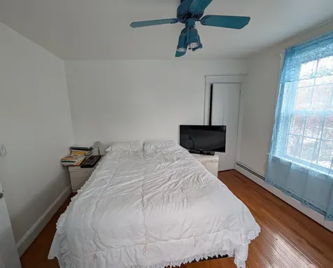 52 Mammoth Road Manchester NH 03109