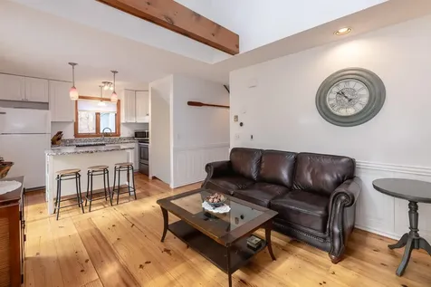 6 Cumberland Road Gilford NH 03249