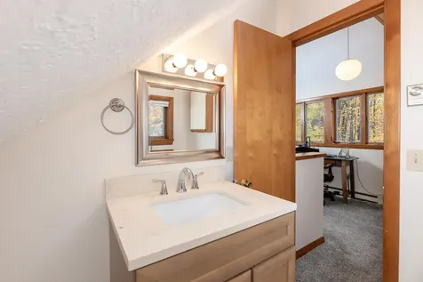 6 Cumberland Road Gilford NH 03249