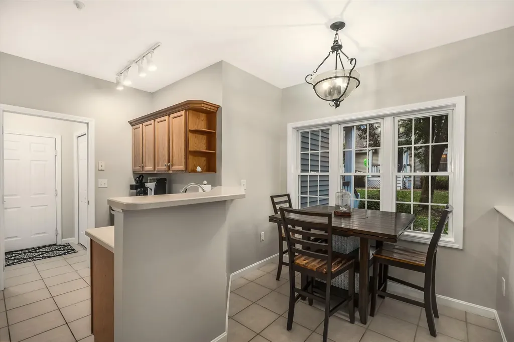 34 Chatham Drive Bedford NH 03110